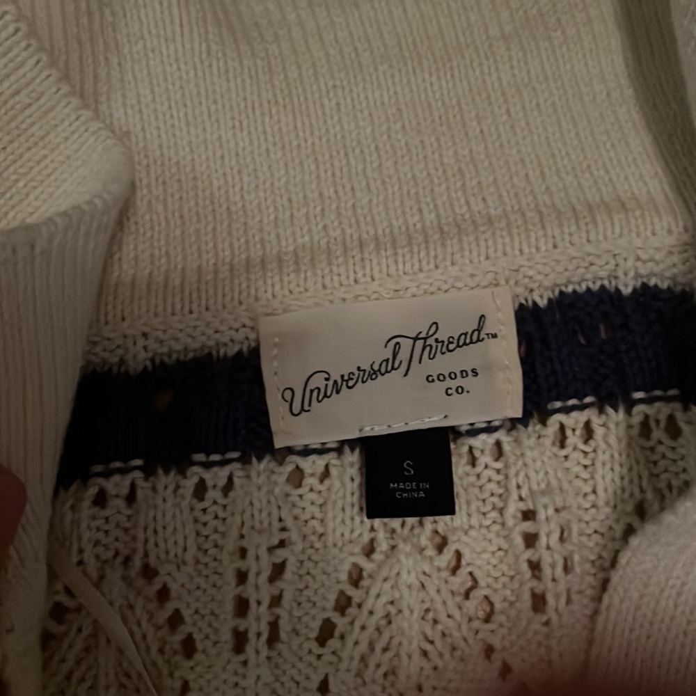 Sweater - Picture 2 of 3